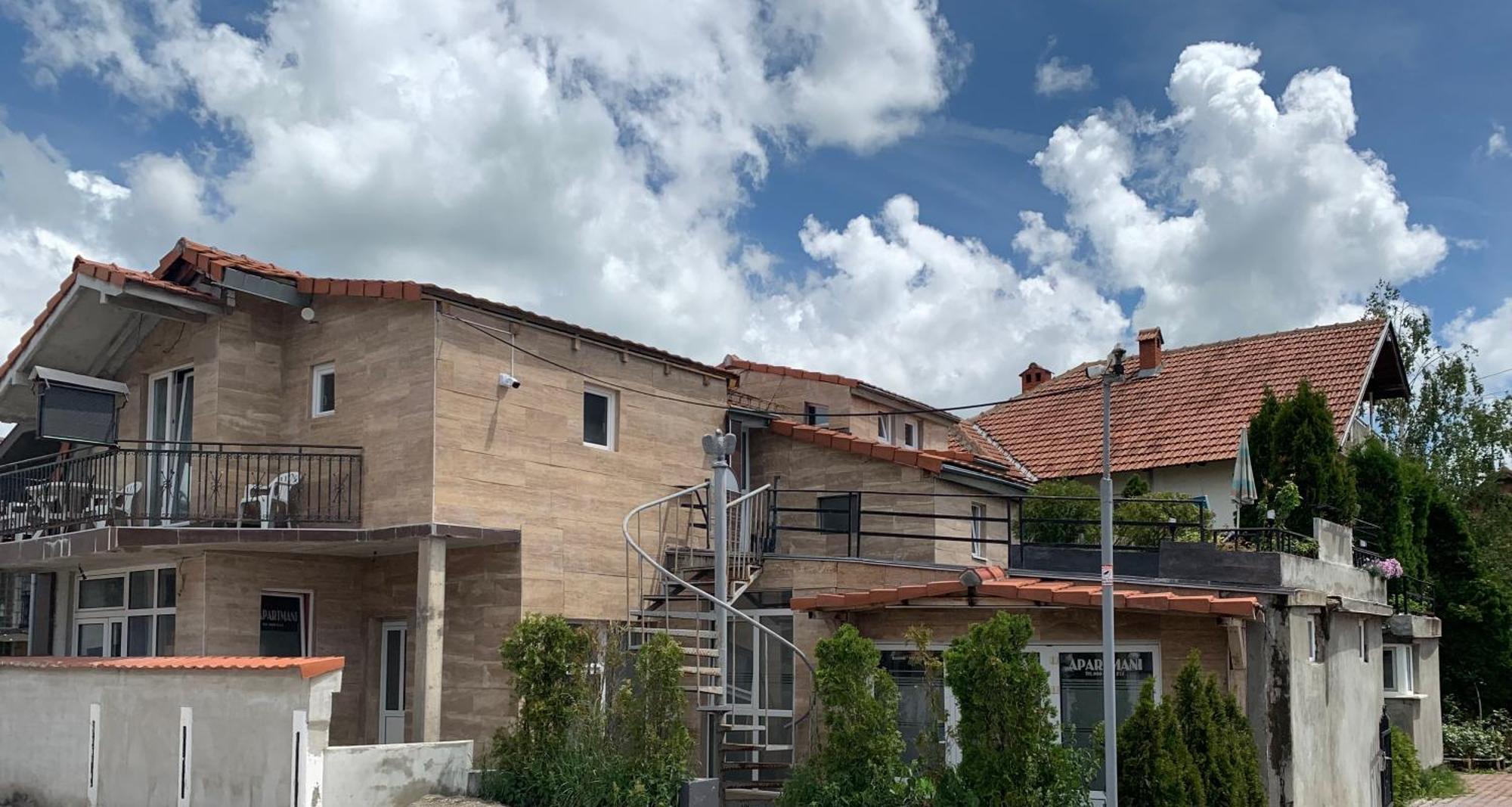 Apartmani & Restoran -S O K O- Sjenica Exterior foto